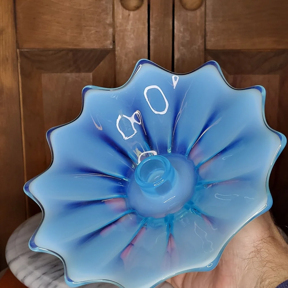 Elegant Blue Glass Art Bowl - Picture 12 of 13